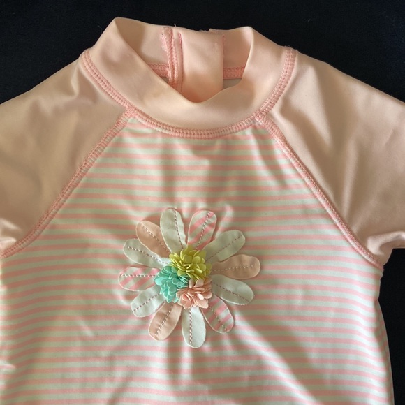 Little Me One-Piece Short Sleeve Swim Suit 6-9m - Picture 2 of 9